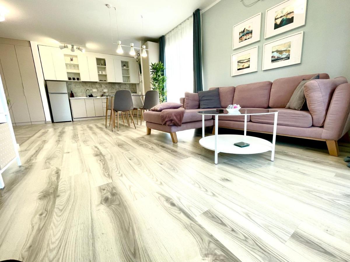 Forest View Apartament